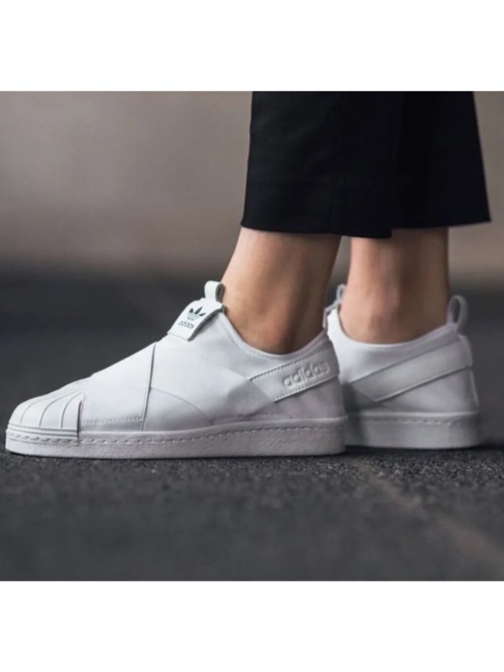 NWT NIB Adidas Superstar Originals Slip On W S81338 White